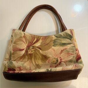 Relic cross body bag